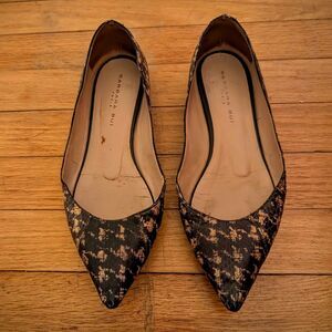 Barbara Bui Paris Pointed Toe Vintage Abstract Flats